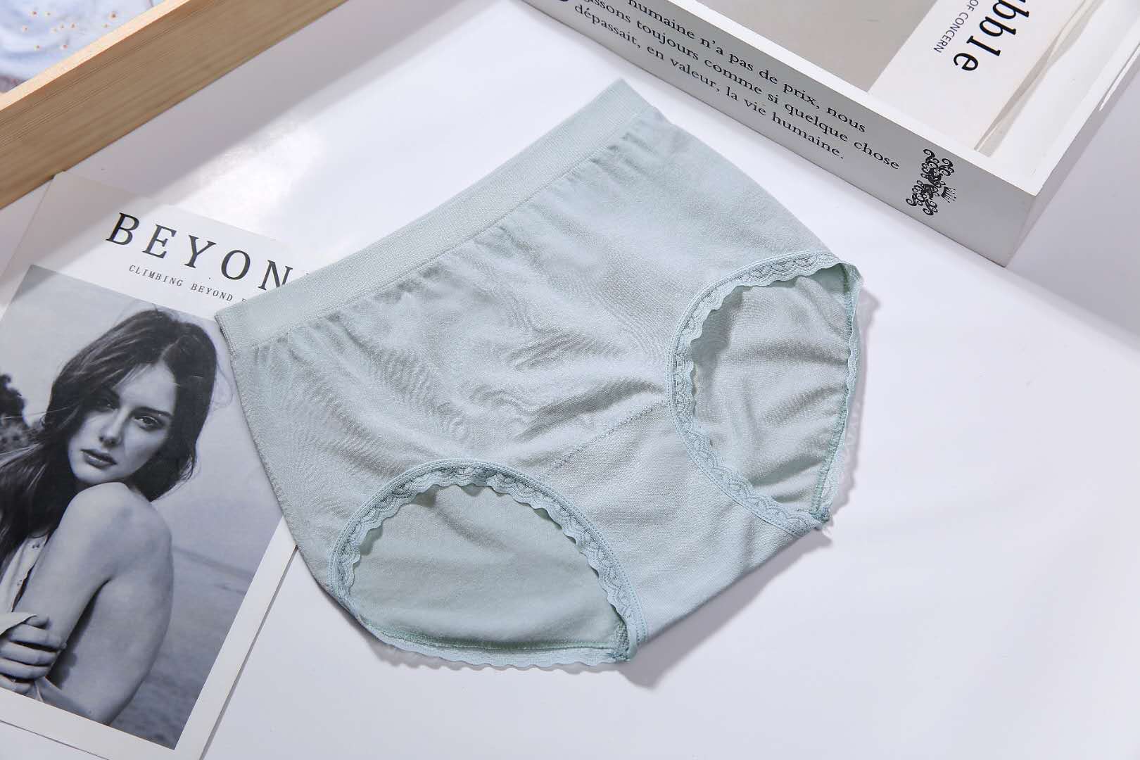 Underwear Woman C0303