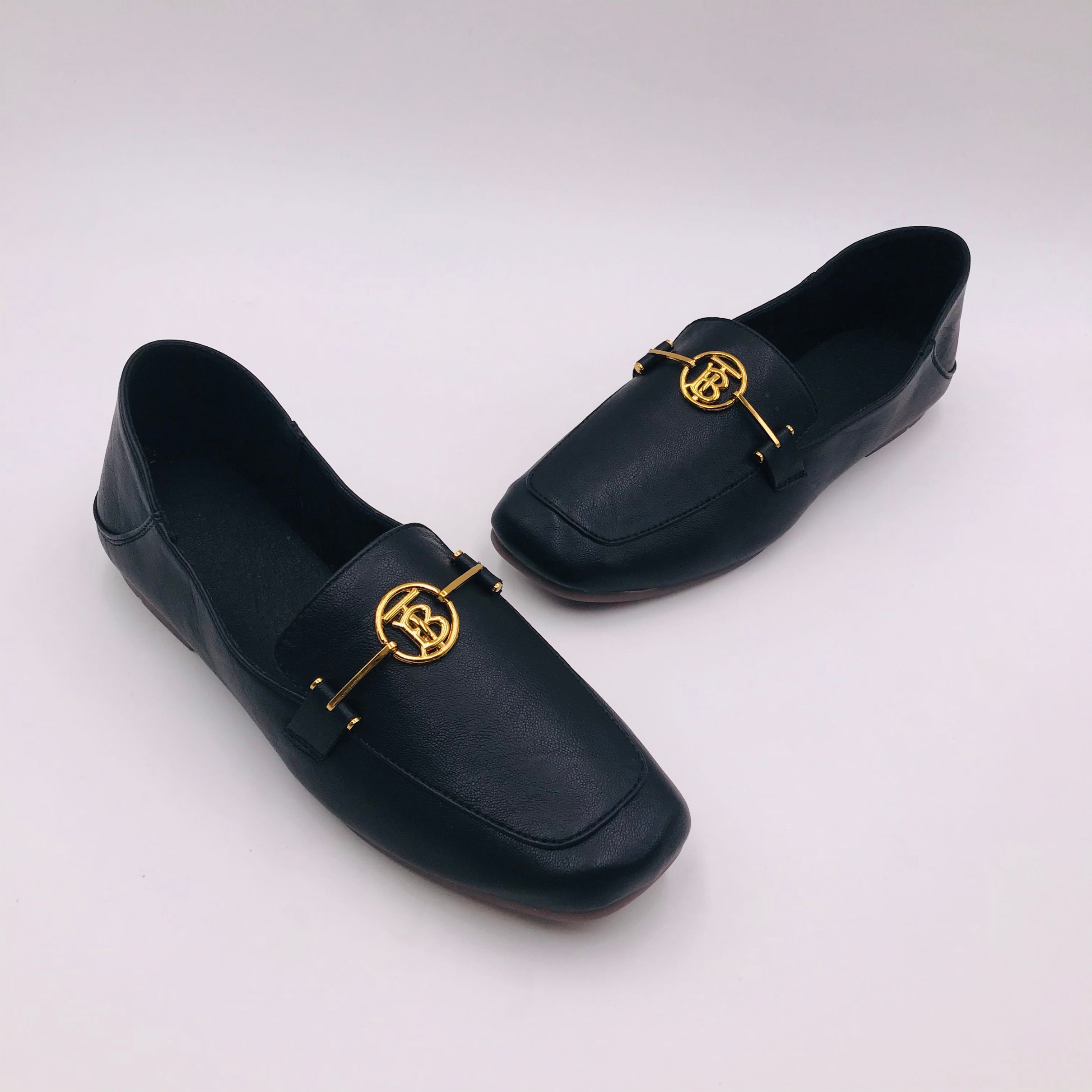 胜利鞋业女式平底软底春秋款英伦风百搭小单鞋详情图1