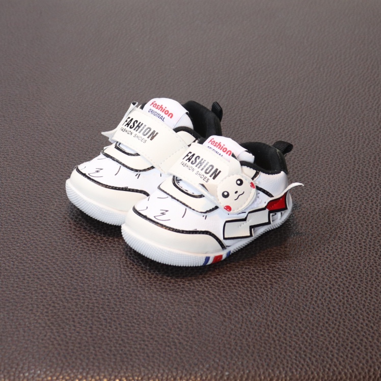 Baby Shoes details Picture