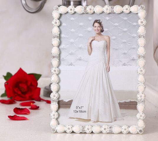 金属相框  金属相框摆台 金属相框定制 婚纱相框 塑料相框