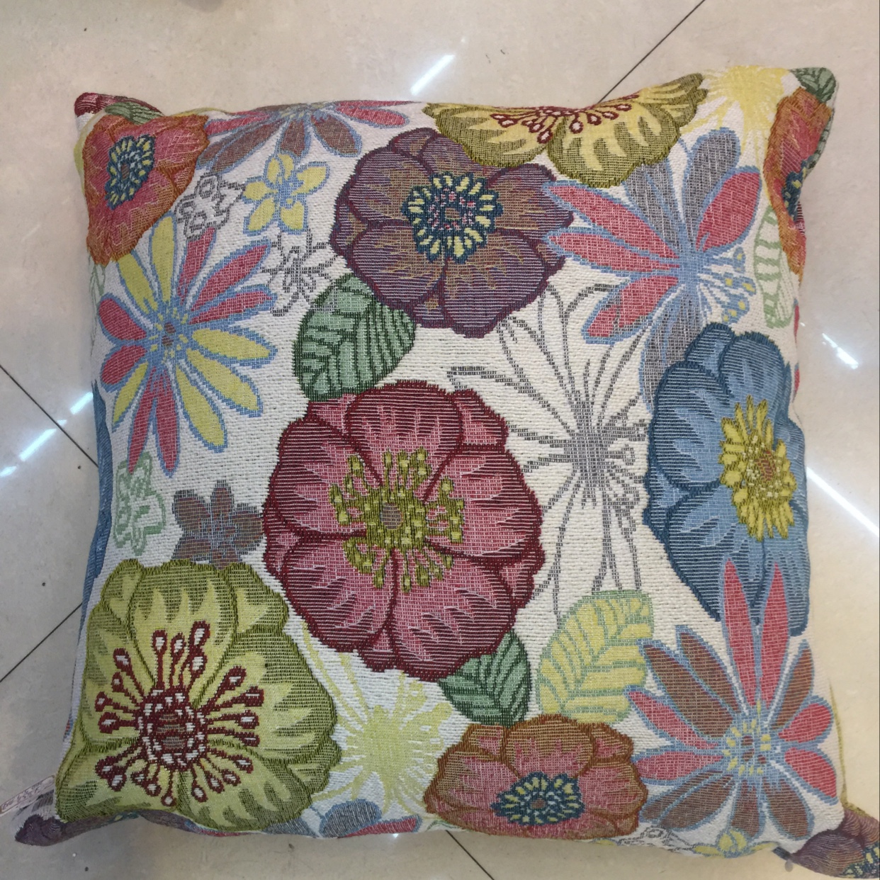 Hold pillow case 5 thumbnail