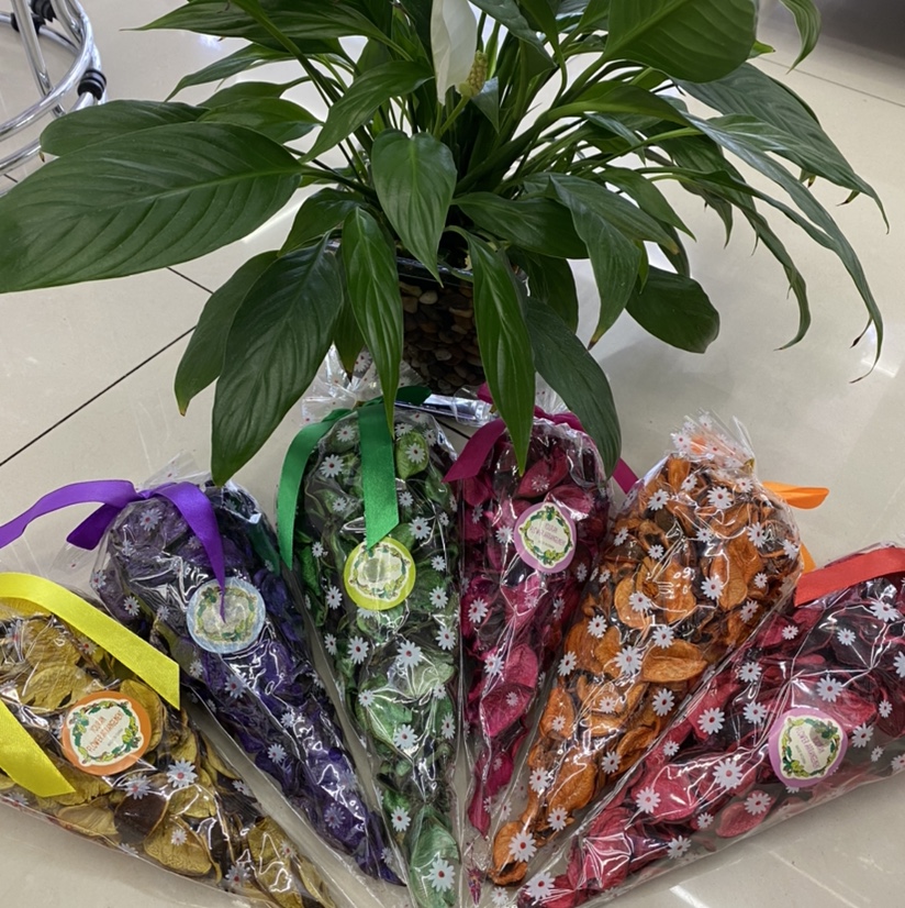 70克三角袋萝卜干花，一箱240/300，香味六个混