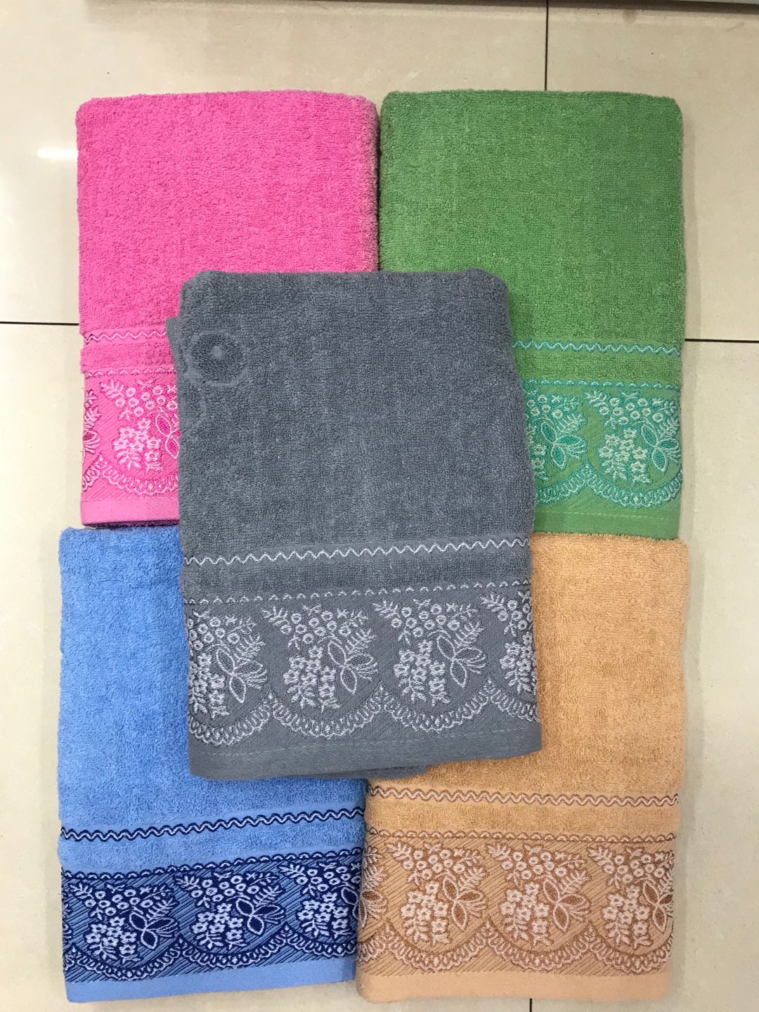 334 Factory direct sales of bath towels, dry hair towels, bath caps, bathrobes and facial cleansing towels