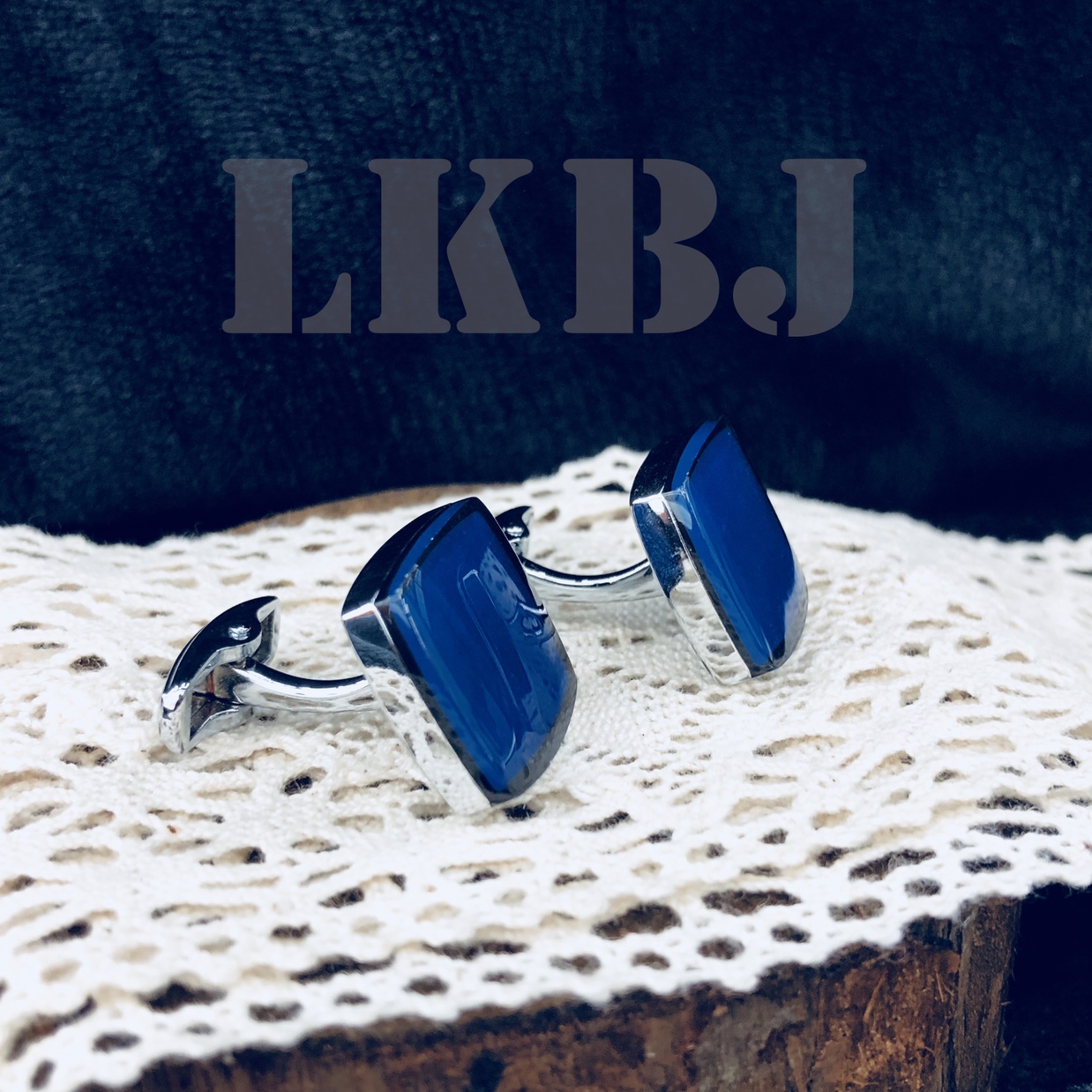 High-end high-oil curved-foot cufflink accessories details Picture