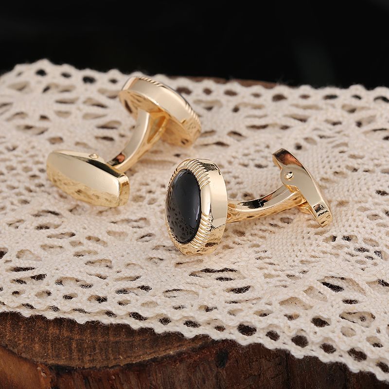 Three-piece set of cufflinks and tie clips, zinc alloy cufflinks and tie clips set, three-piece set of gold-plated glass jewelry detail image 2