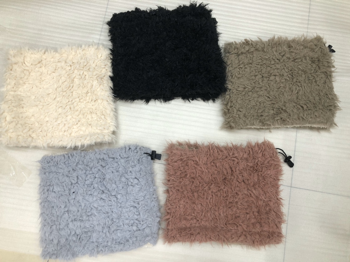 Double thickened neck wrap thumbnail