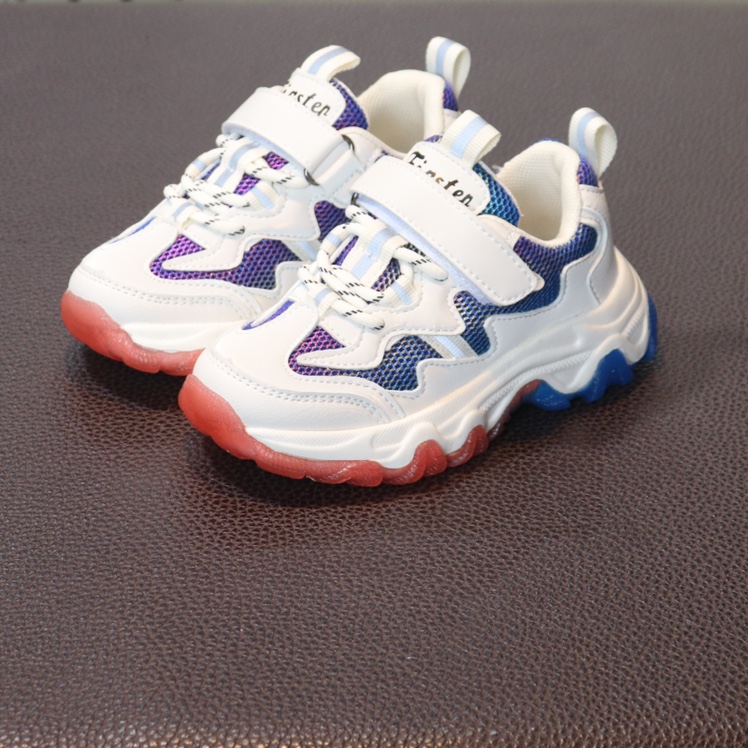 Rainbow Sneakers details Picture