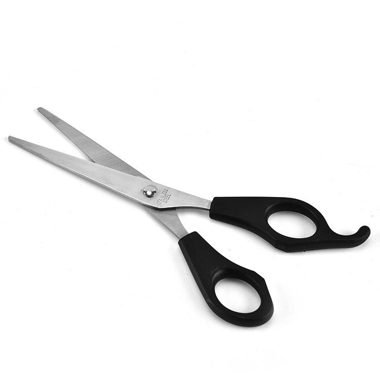 Factory direct sales support for street vending economy. High-quality flat scissors, household stainless steel flat scissors, beauty and hairdressing scissors, hairdressing scissors Application Scenario