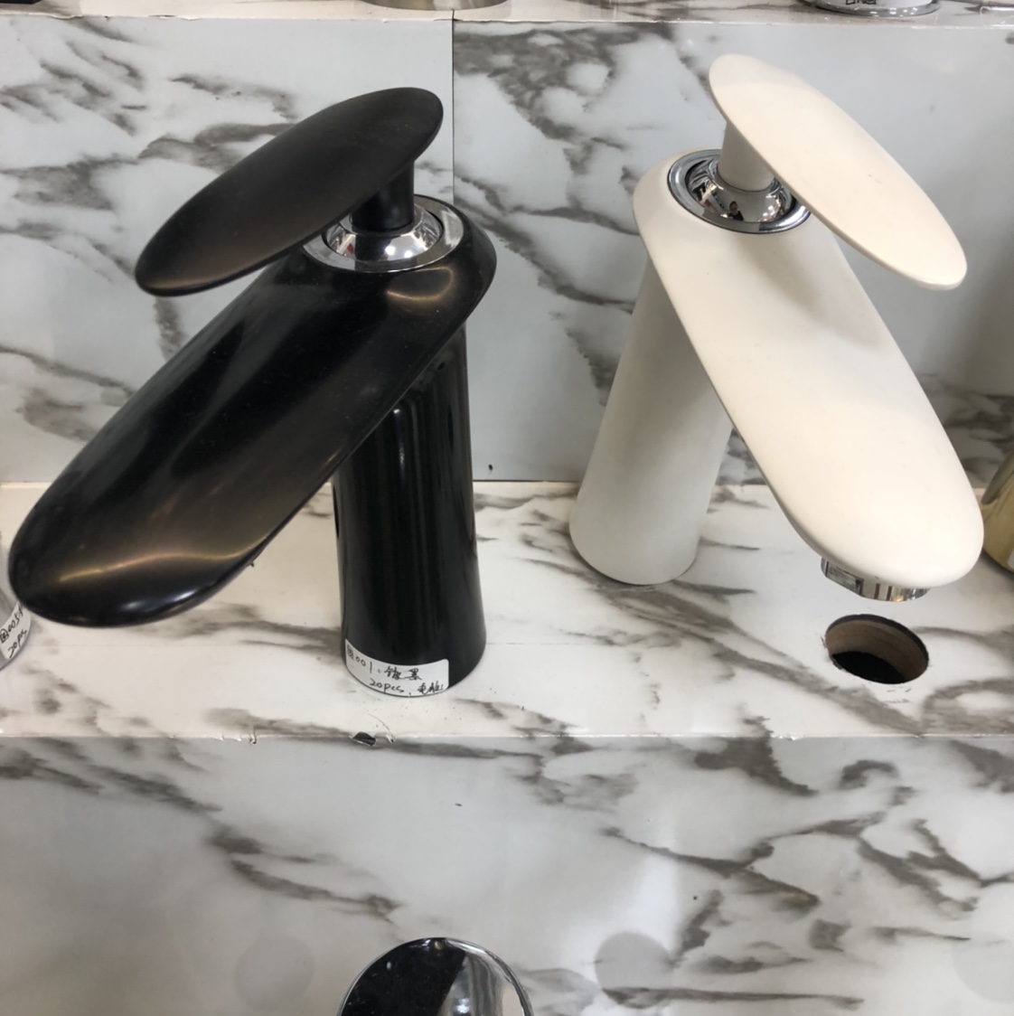 面盆单孔水龙头