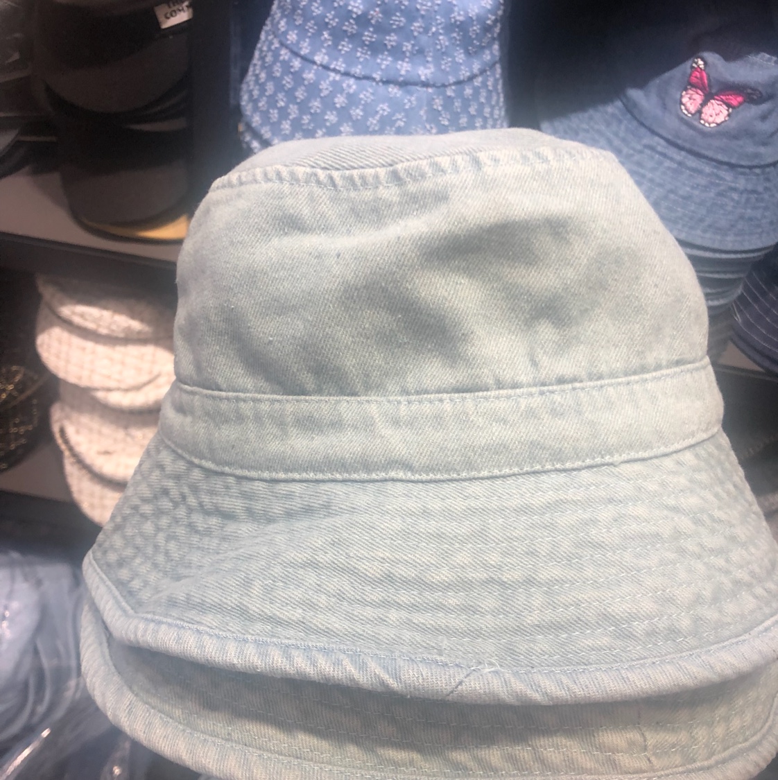 Bucket hat