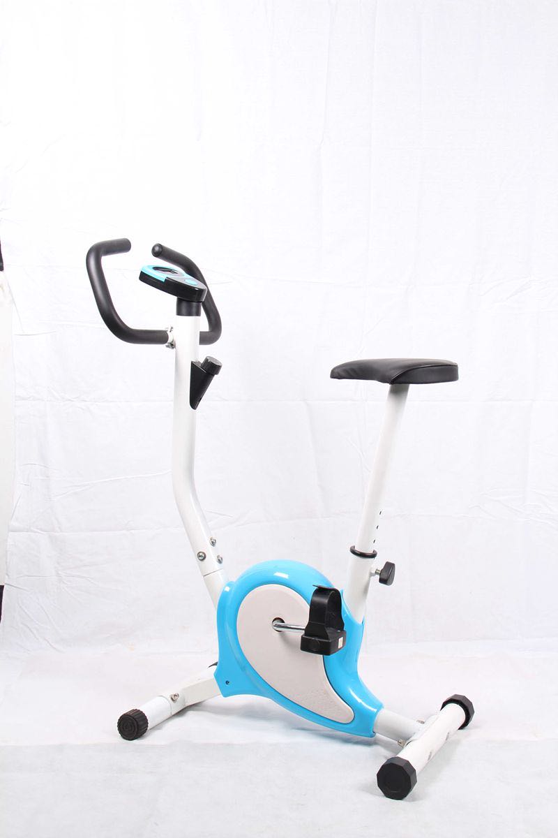 织带车 健身车 运动 静音 A stationary bike