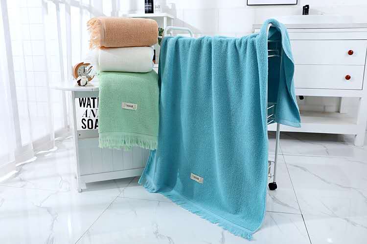 Flowing beard towel (The same style of matching bath towel is also available)