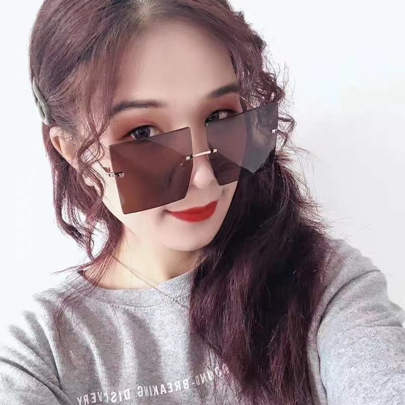 Stylish sunglasses 5