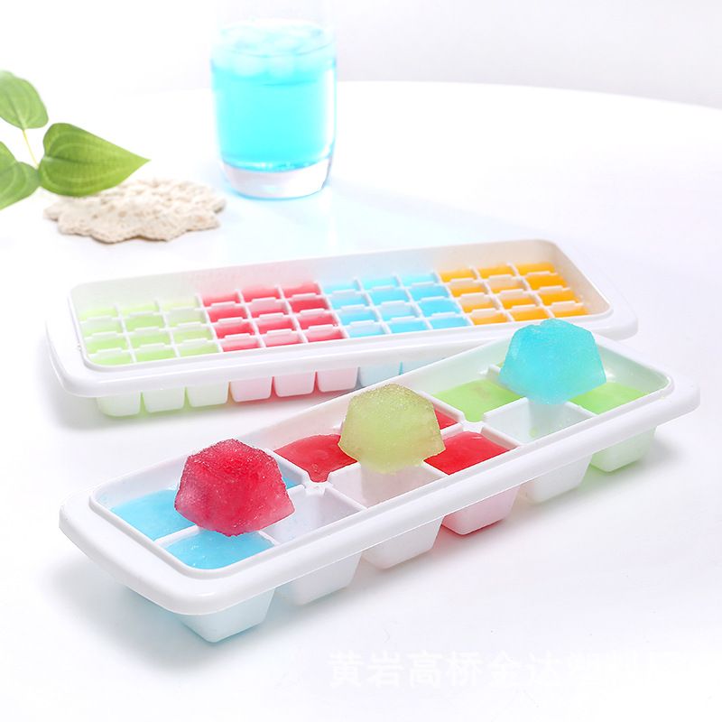 Direct sales of homemade frozen ice block molds, refrigerator ice boxes, ice cube trays, creative household ice cube tray boxes full figure
