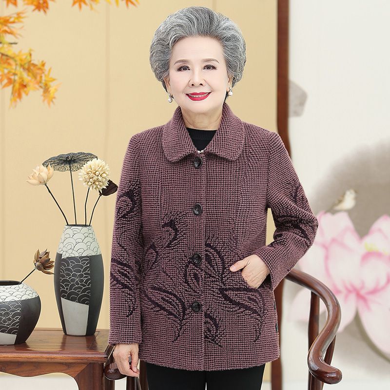 Fur for the elderly, winter clothes for women, mink fur for mothers, woolen coats for grandmothers, autumn clothes for grandmothers, and clothes for the elderly details Picture