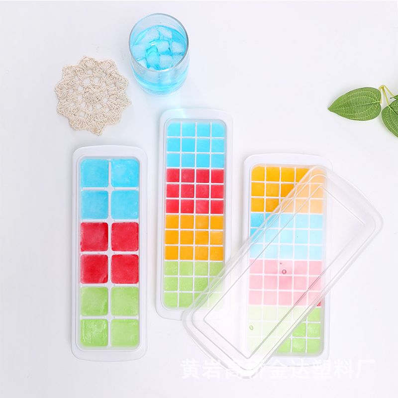 Direct sales of homemade frozen ice block molds, refrigerator ice boxes, ice cube trays, creative household ice cube tray boxes Application Scenario