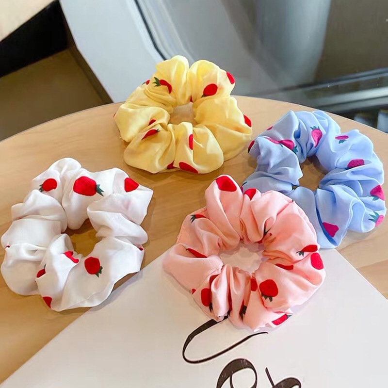 South Korean Girl Pig Colon Scrunchie Small Fresh Cream Strawberry Ins Wind Net Red Colon Popular Hair Accessories