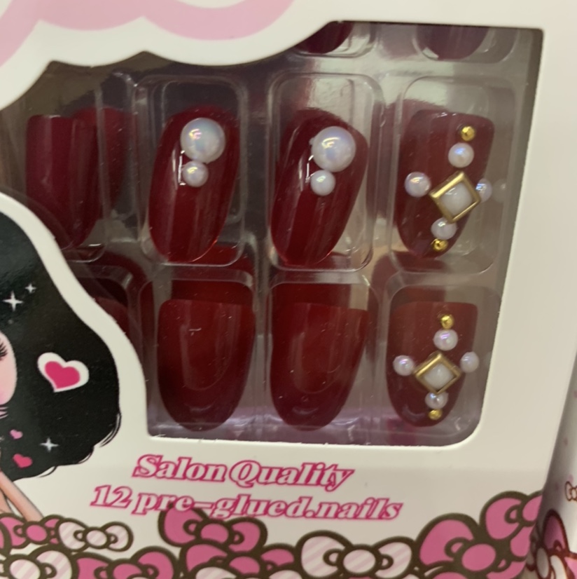 Burgundy pearl 3D manicure