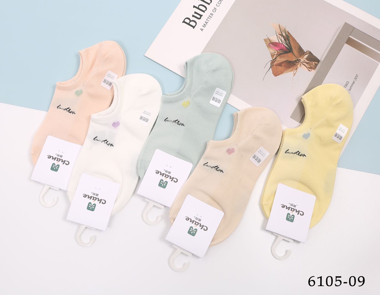 Lady's stockings with right Angle heel thumbnail