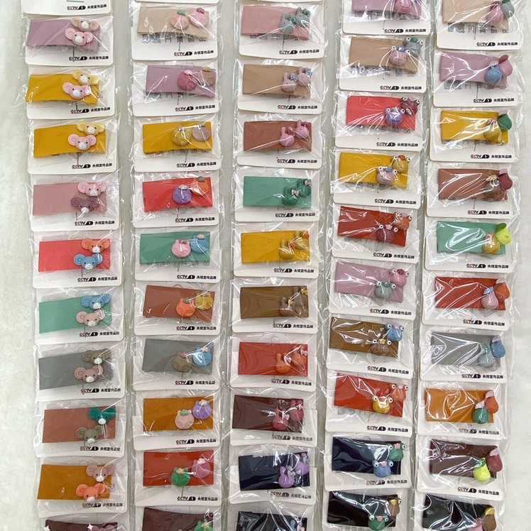 Color fabric stickers with two accessories mixed thumbnail