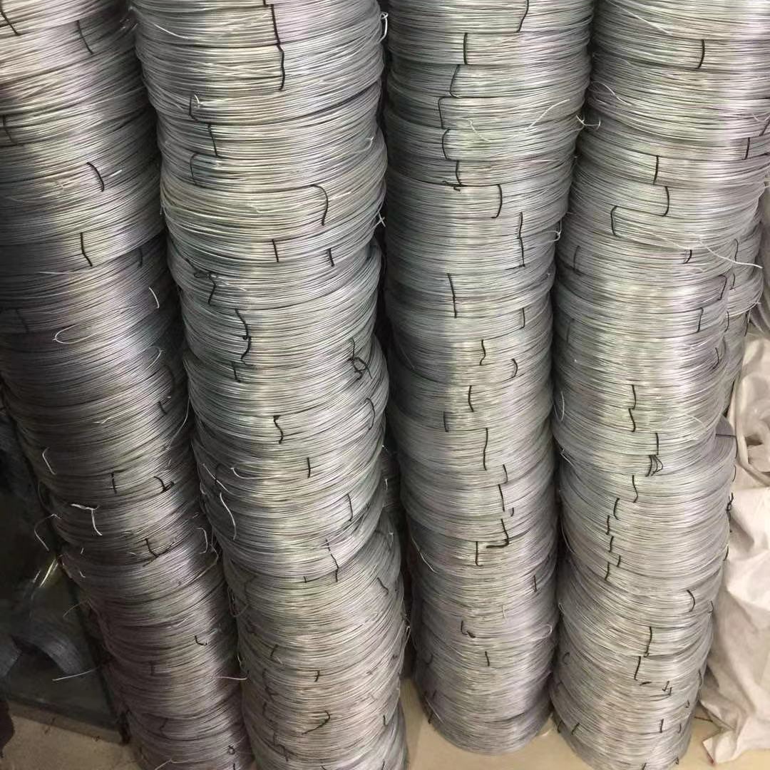 2.0包胶铁丝产品图