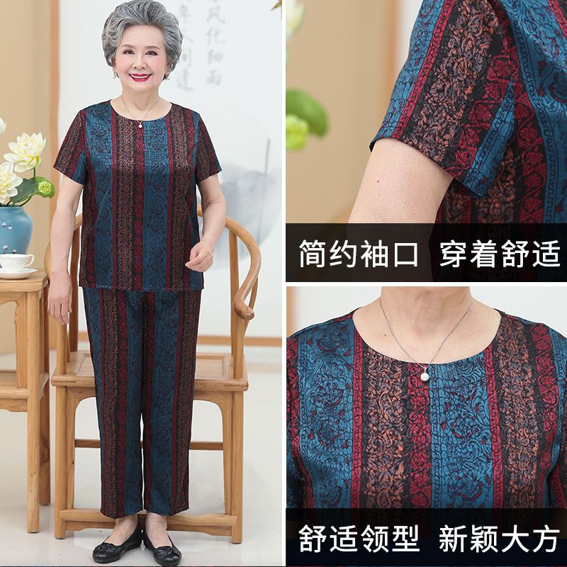 Two-piece summer suits for middle-aged and elderly women, 60-year-old grandmothers, 70-year-old seniors, round-neck T-shirts, and short-sleeved ladies detail image 4