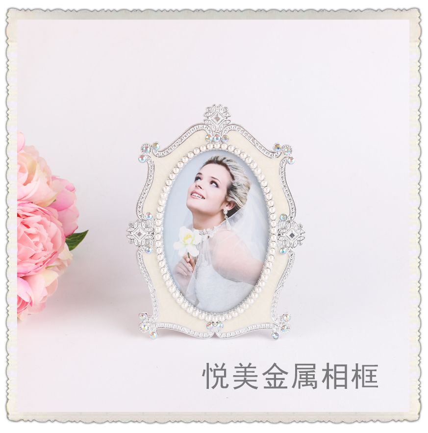 Creative decorative pearl display table photo frame, studio wedding photo frame, artistic photo, no-wash photo frame detail image 4