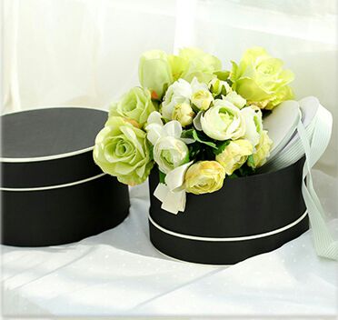 Zumalone gift box in black details Picture
