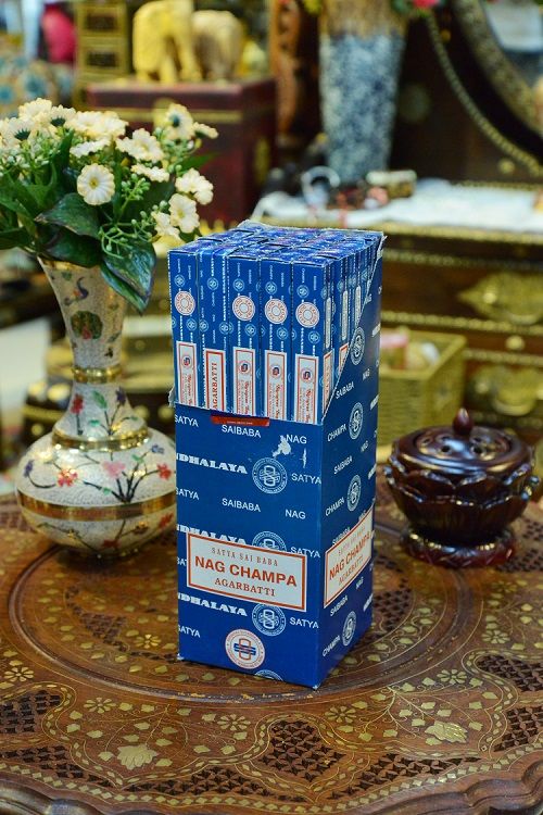 Large box of Indian incense satya Truth Square Box incense sticks for home indoor long-lasting burning. In stock. Minimum order quantity: 3 pieces. Mixed orders are available Item Picture