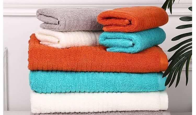 Natural-color style horizontal bath towel