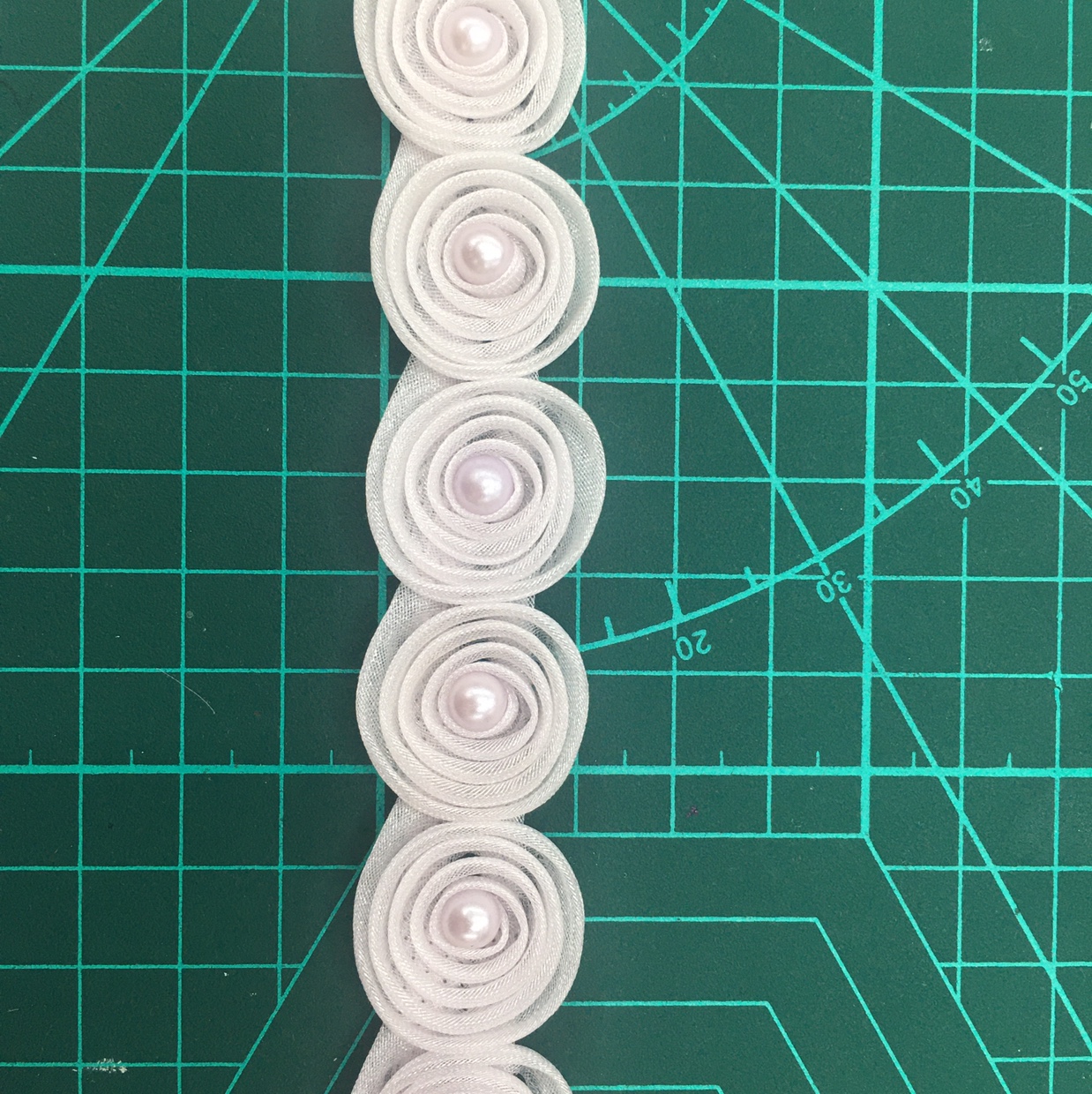 Yarn brace