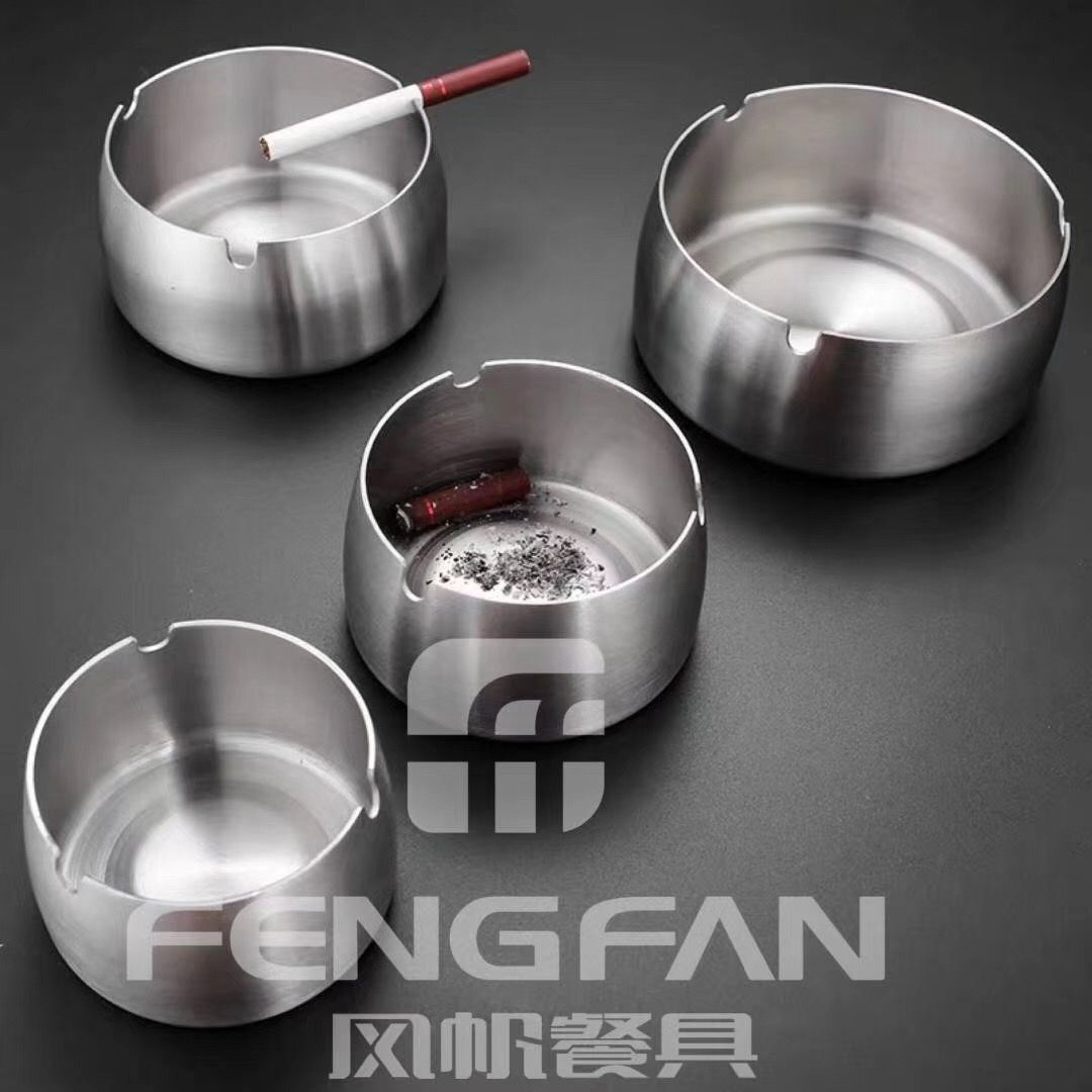 大烟灰缸详情图3