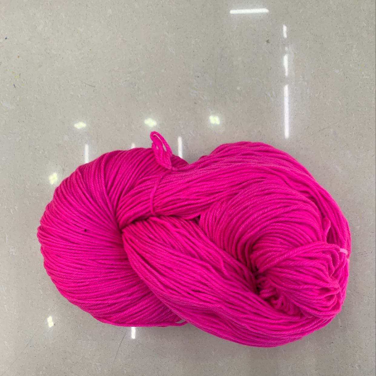 Polyester yarn