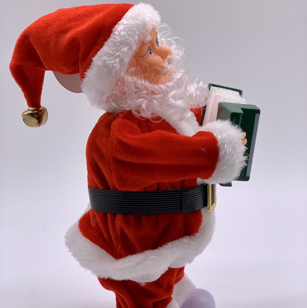 Santa Claus, 30 centimeters tall, holding an accordion Specification image