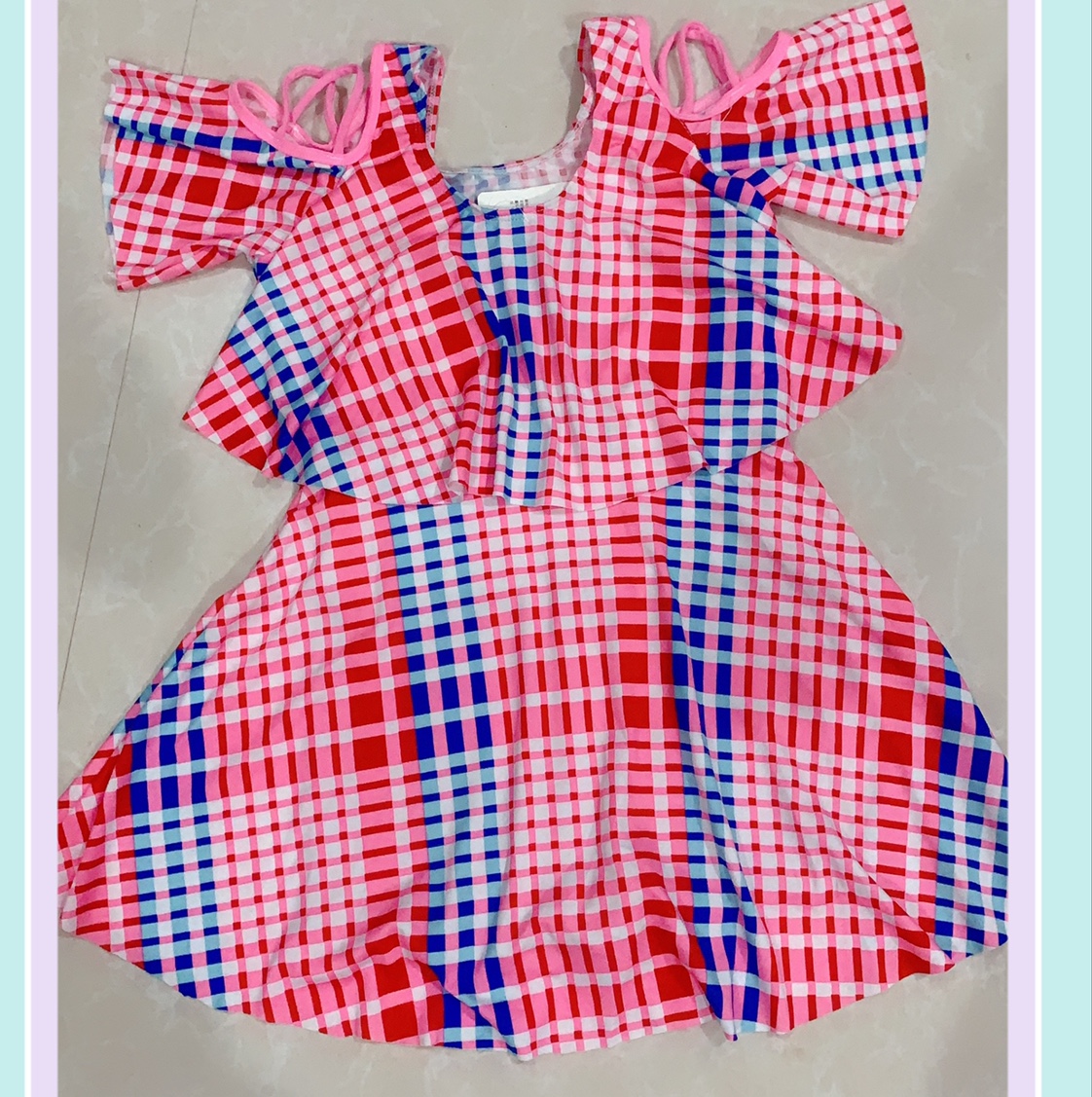 9001 child conjoined thumbnail