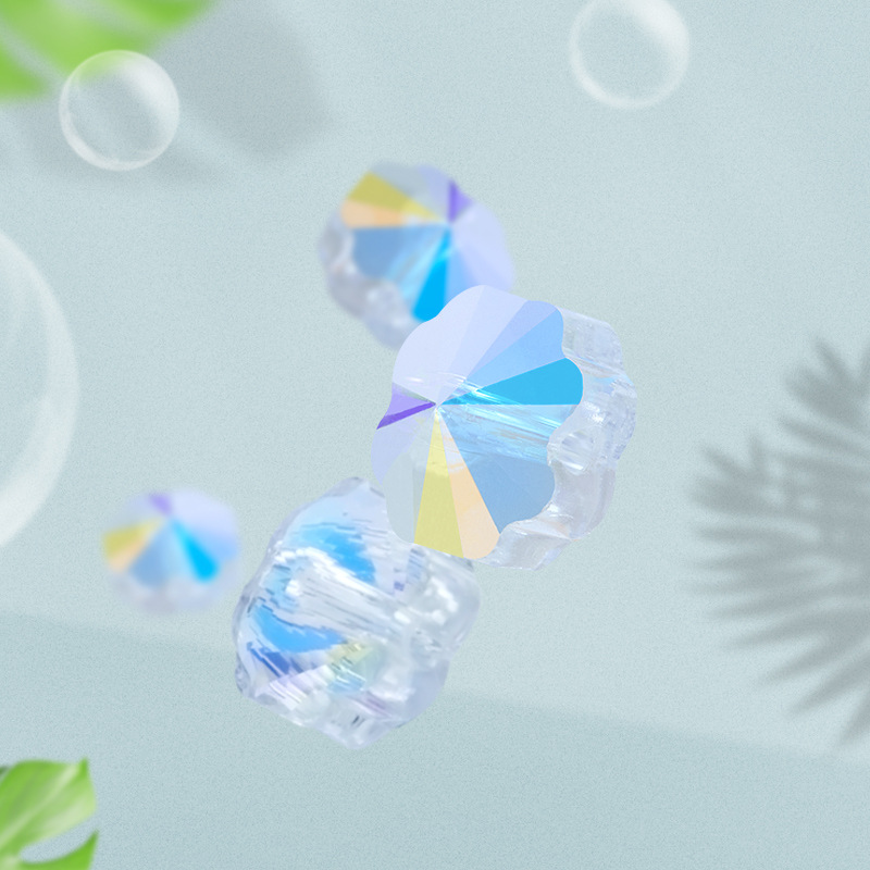 新款通孔散珠 梅花 K9水晶玻璃DIY饰品配件手串珠子玻璃扁珠批发