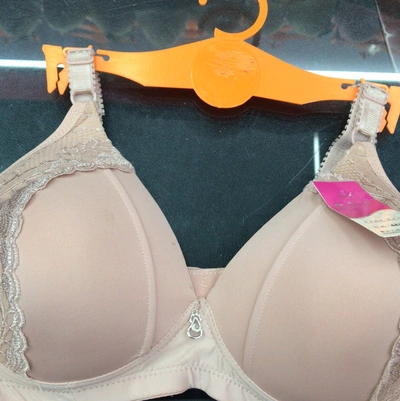 Plus-Size Bra With Lace Finish