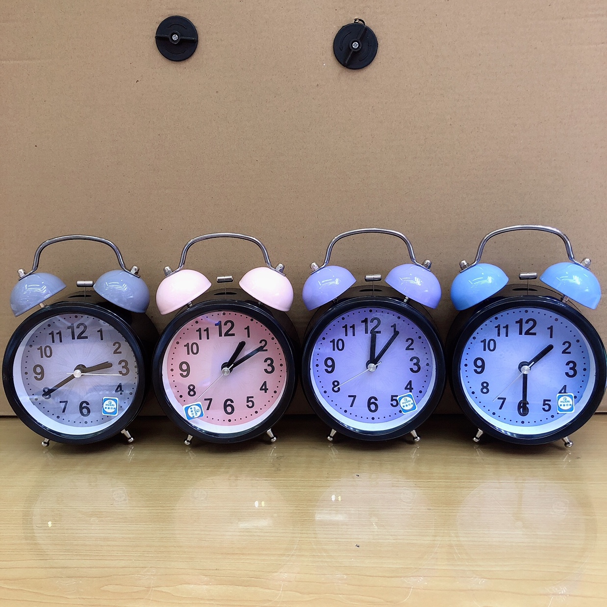 3.5 "fashion lace ring alarm clock creative clear digital pendulum clock children's bedside super silent alarm clock thumbnail