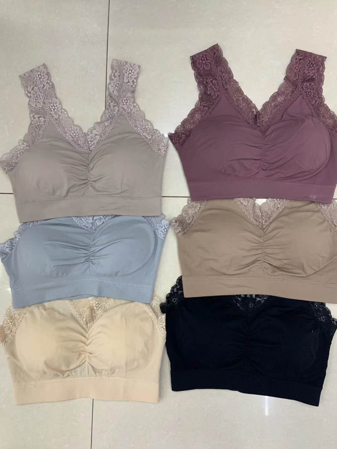 Fashion Big Lace Beautiful Back