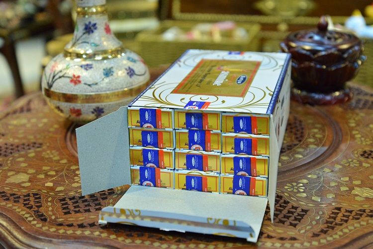 Large box of Indian incense satya Truth flat box incense sticks for home indoor long-lasting burning. In stock: minimum order of 3 pieces. Mixed orders are available pic 2