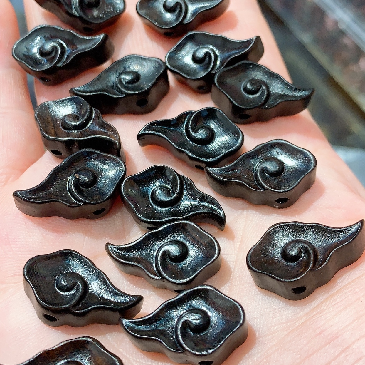 Ebony cloud fittings thumbnail