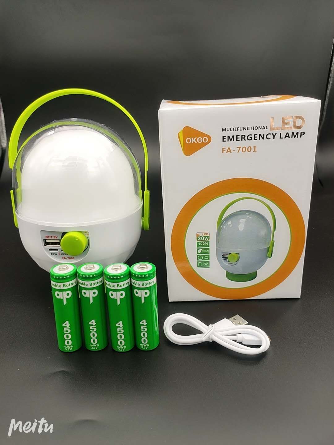 Portable charging lamp