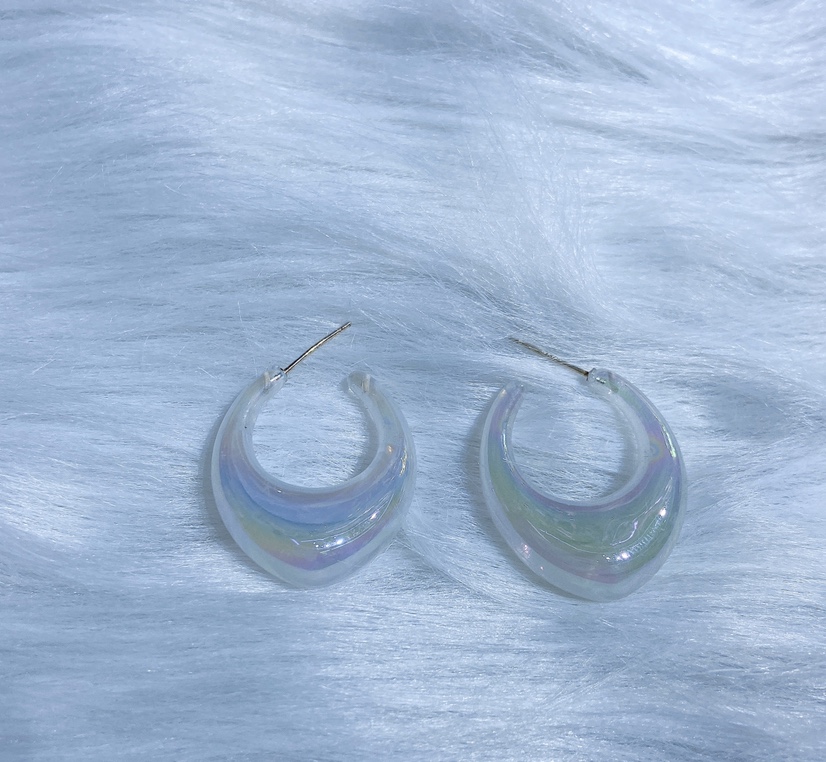 Acrylic earrings Item Picture