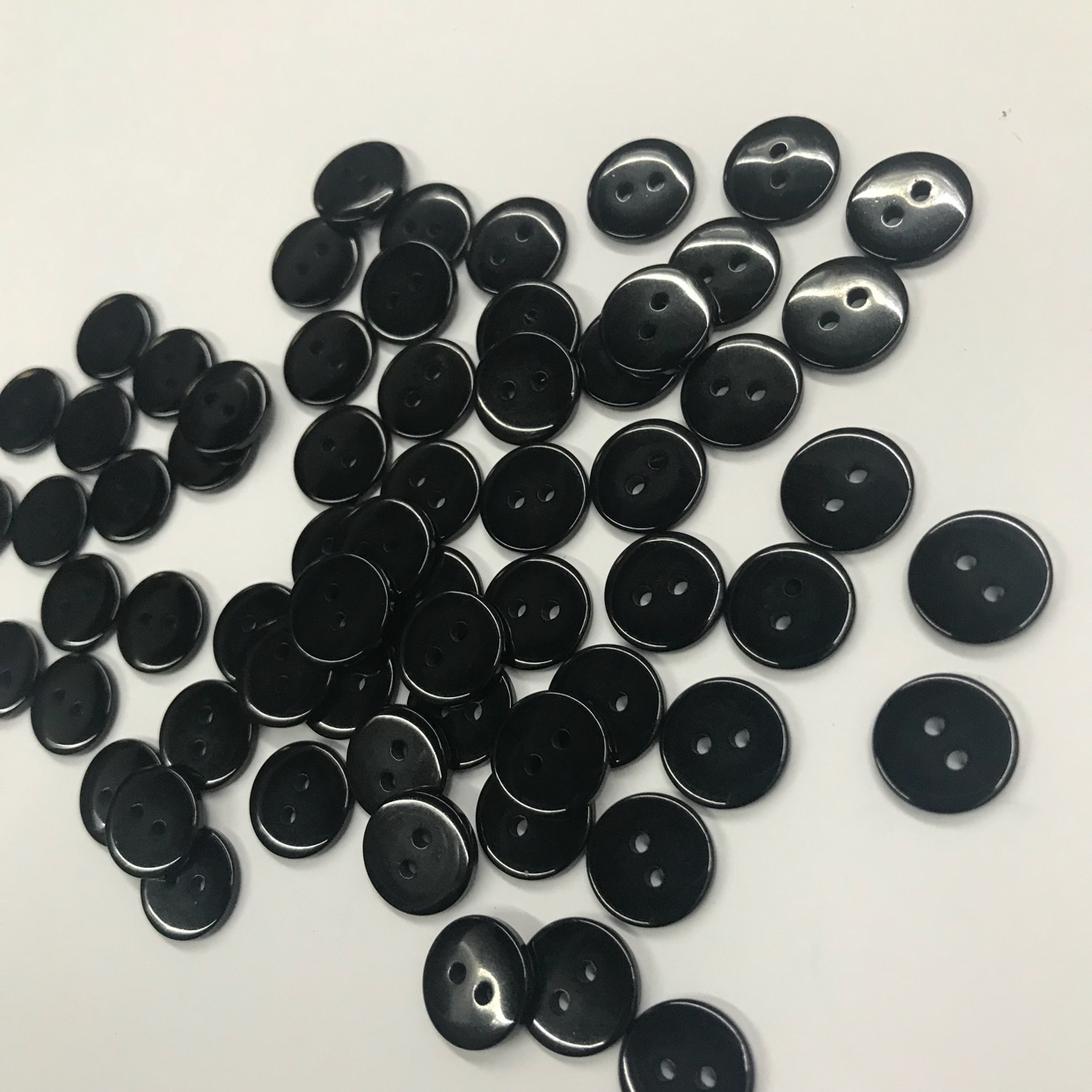 树脂儿童圆形钮扣饰品服装辅料