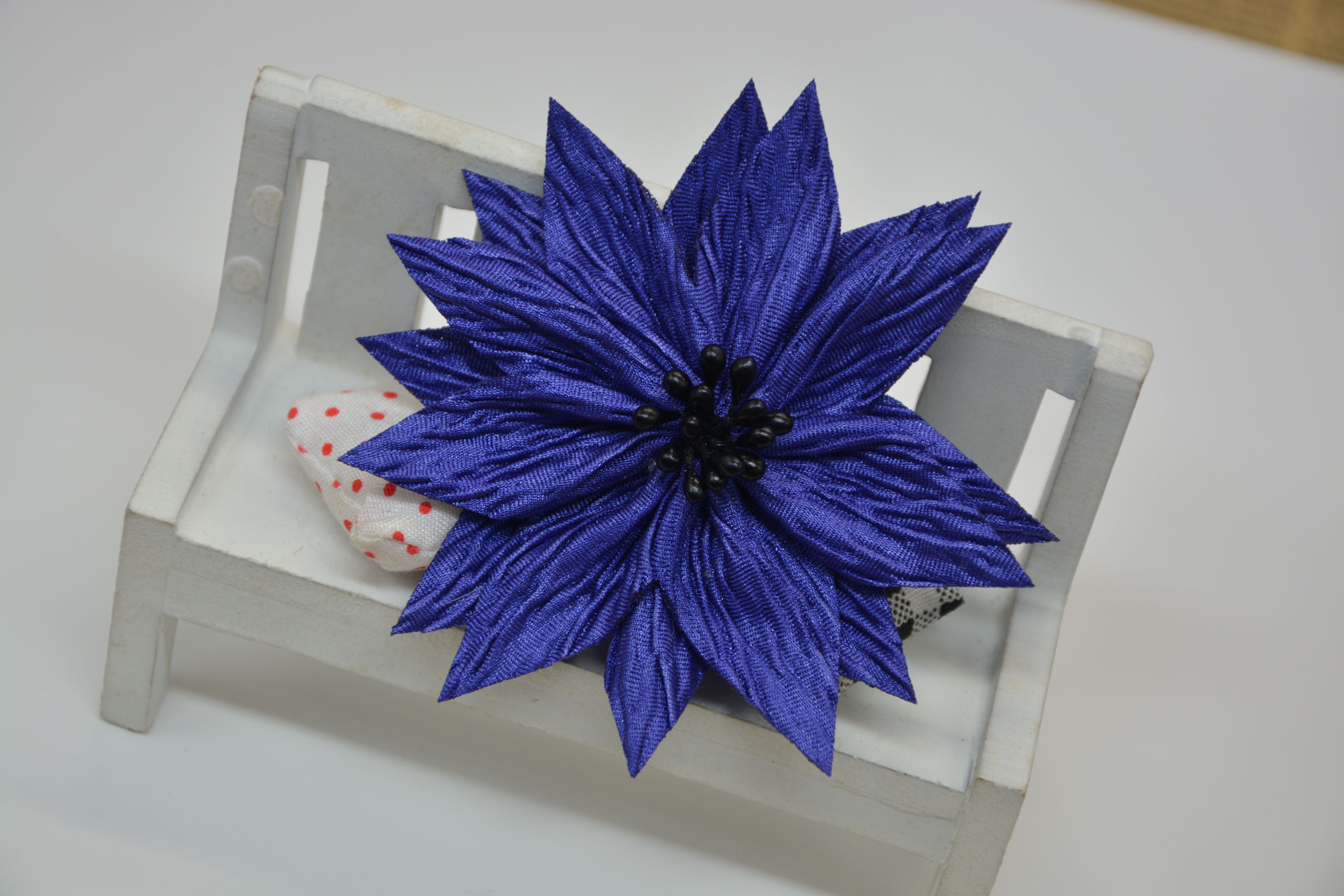 双层尖角圆盘详情图1