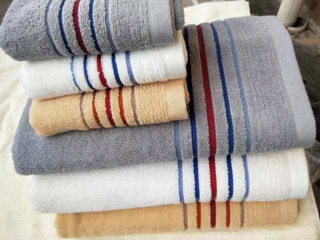 Horizontal strip towels (bath towels are also available as a match)