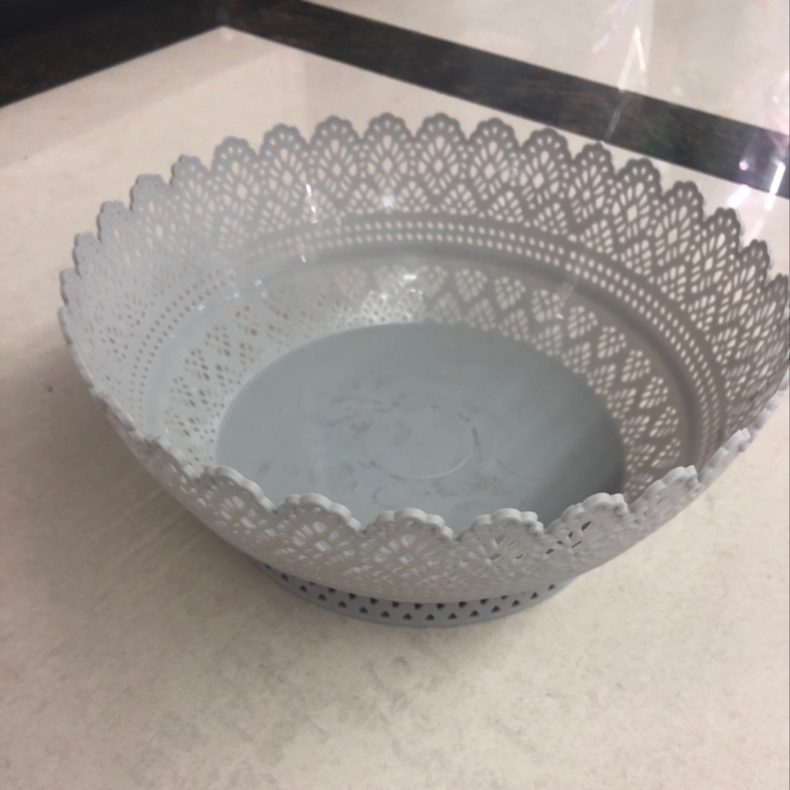 Gray basket thumbnail