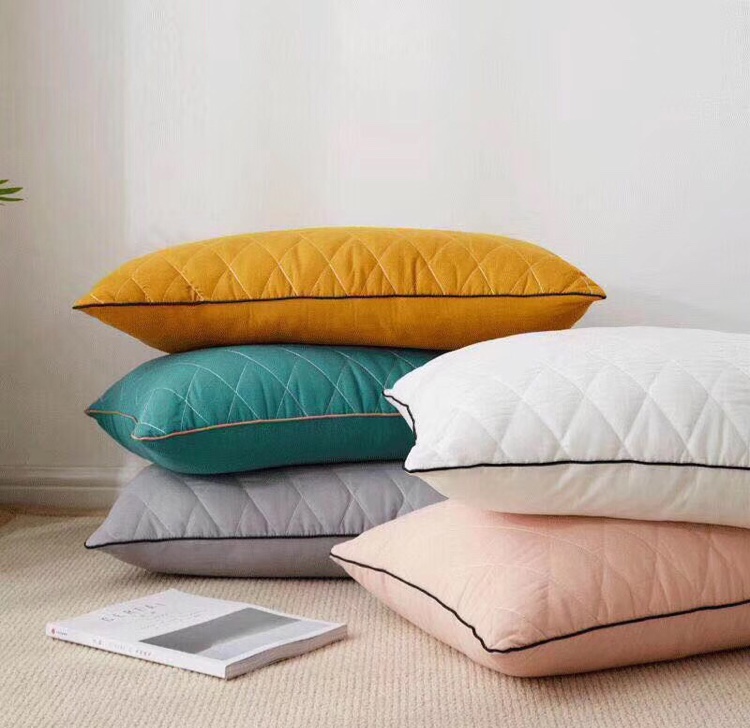 Colorful cotton quilted and embroidered comfortable pillow core bedding, home textile duvet covers details Picture