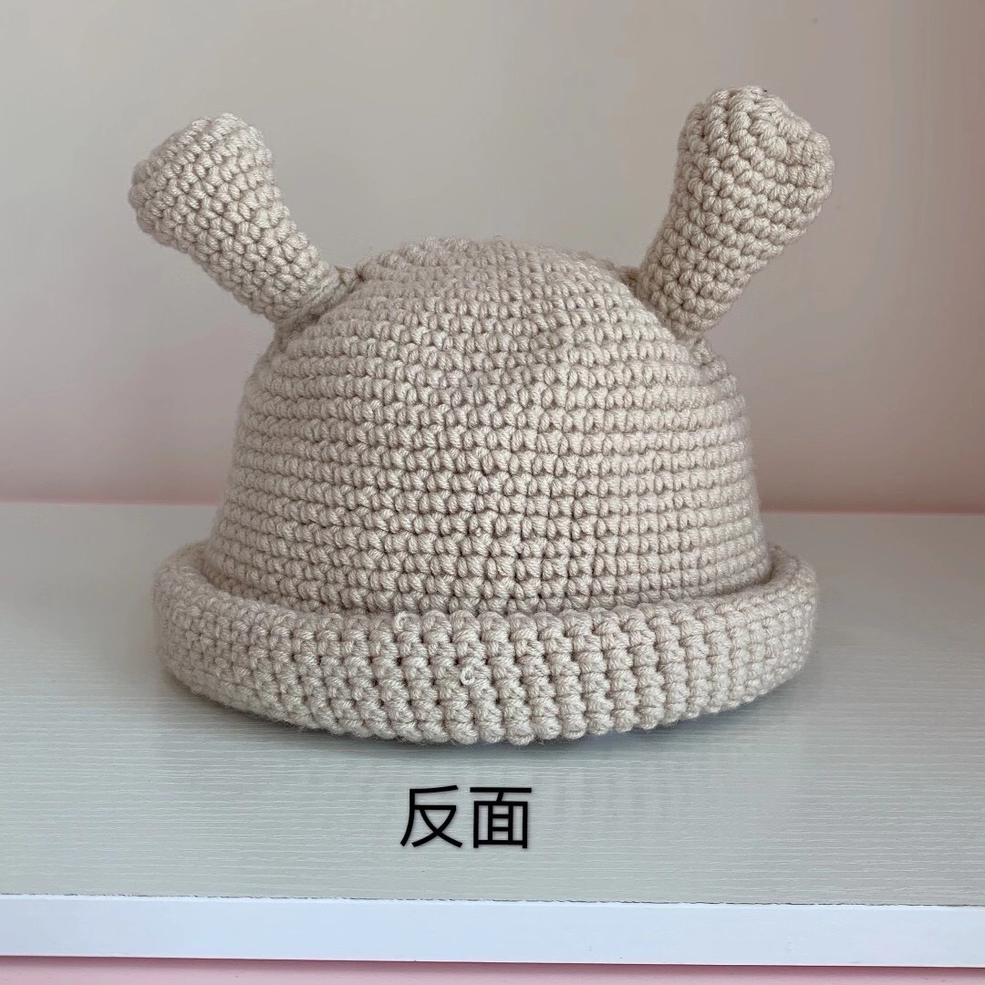 Parent-Child New Handmade Knitted Hat Application Scenario