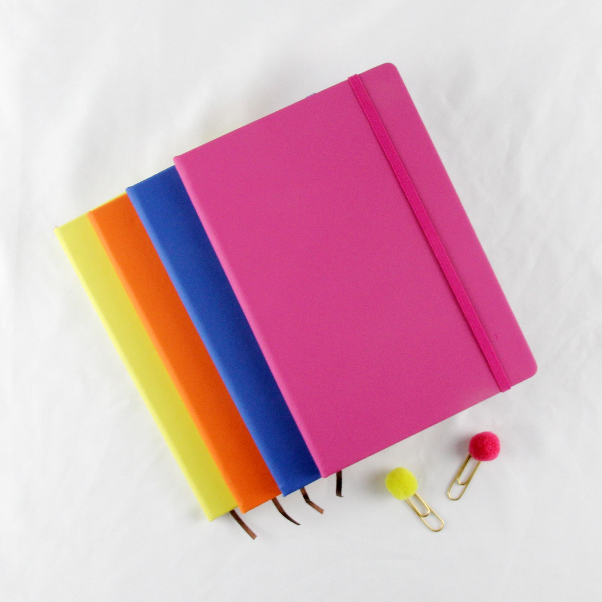 Colorful hard leather notebook A5 Business Notebook with simple and elastic band customized LOGO details Picture